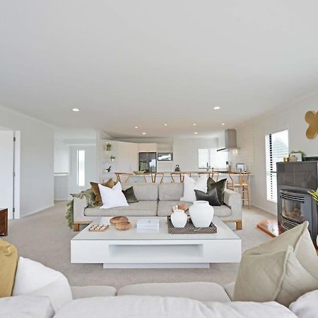 마운트마운가누이 Escape To High End Comforts On Riverton 빌라 외부 사진