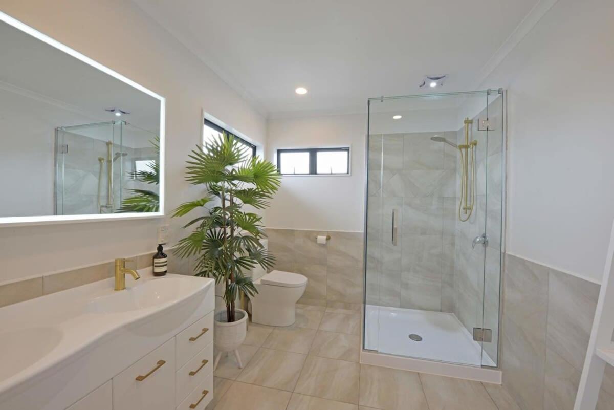 마운트마운가누이 Escape To High End Comforts On Riverton 빌라 외부 사진