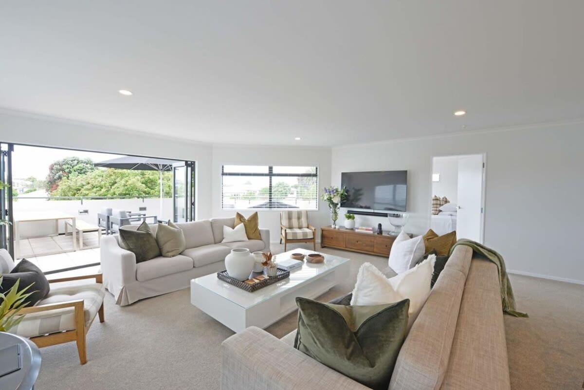 마운트마운가누이 Escape To High End Comforts On Riverton 빌라 외부 사진