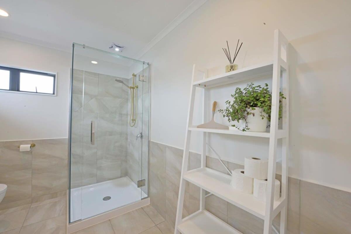 마운트마운가누이 Escape To High End Comforts On Riverton 빌라 외부 사진